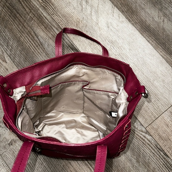 Sorial red pebbled leather shoulder bucket bag tote - Picture 6 of 9